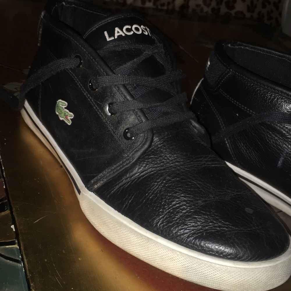 Shoes - Picture 2 of 7